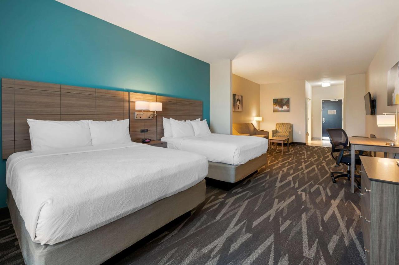Best Western Plus Centralia Hotel & Suites Exterior photo